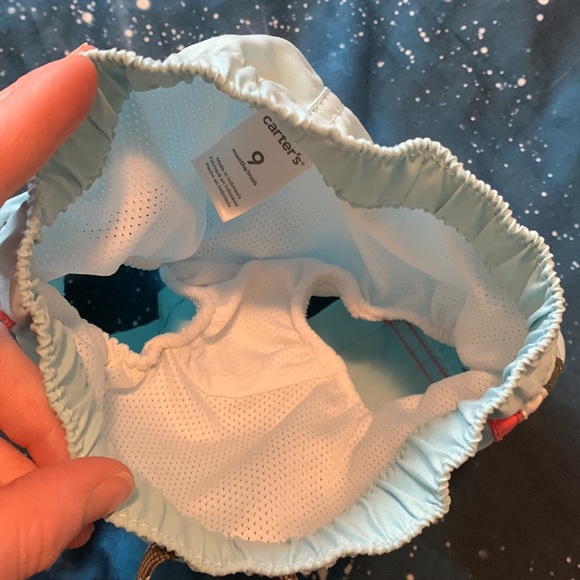 4/$20 Carters 9months mint green lined swim trunks - Picture 3 of 4